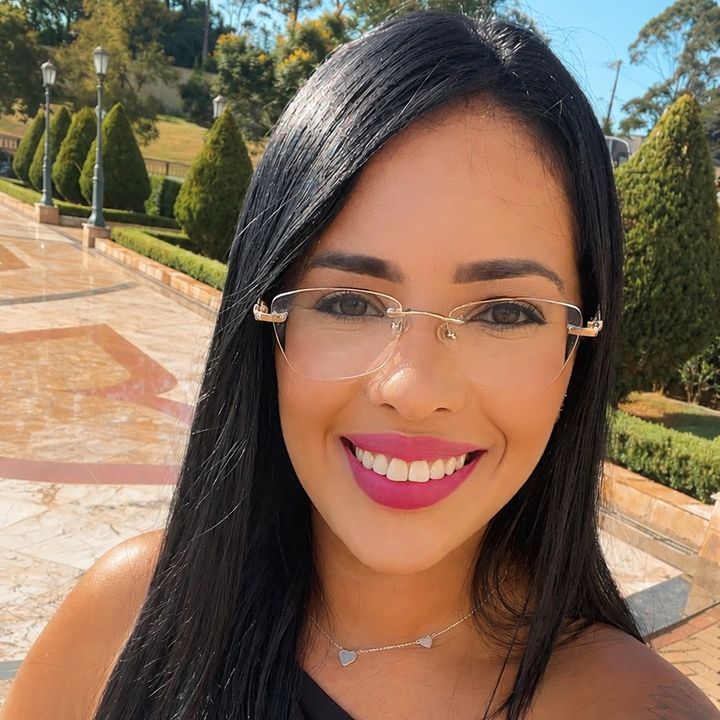 Amanda Bastos